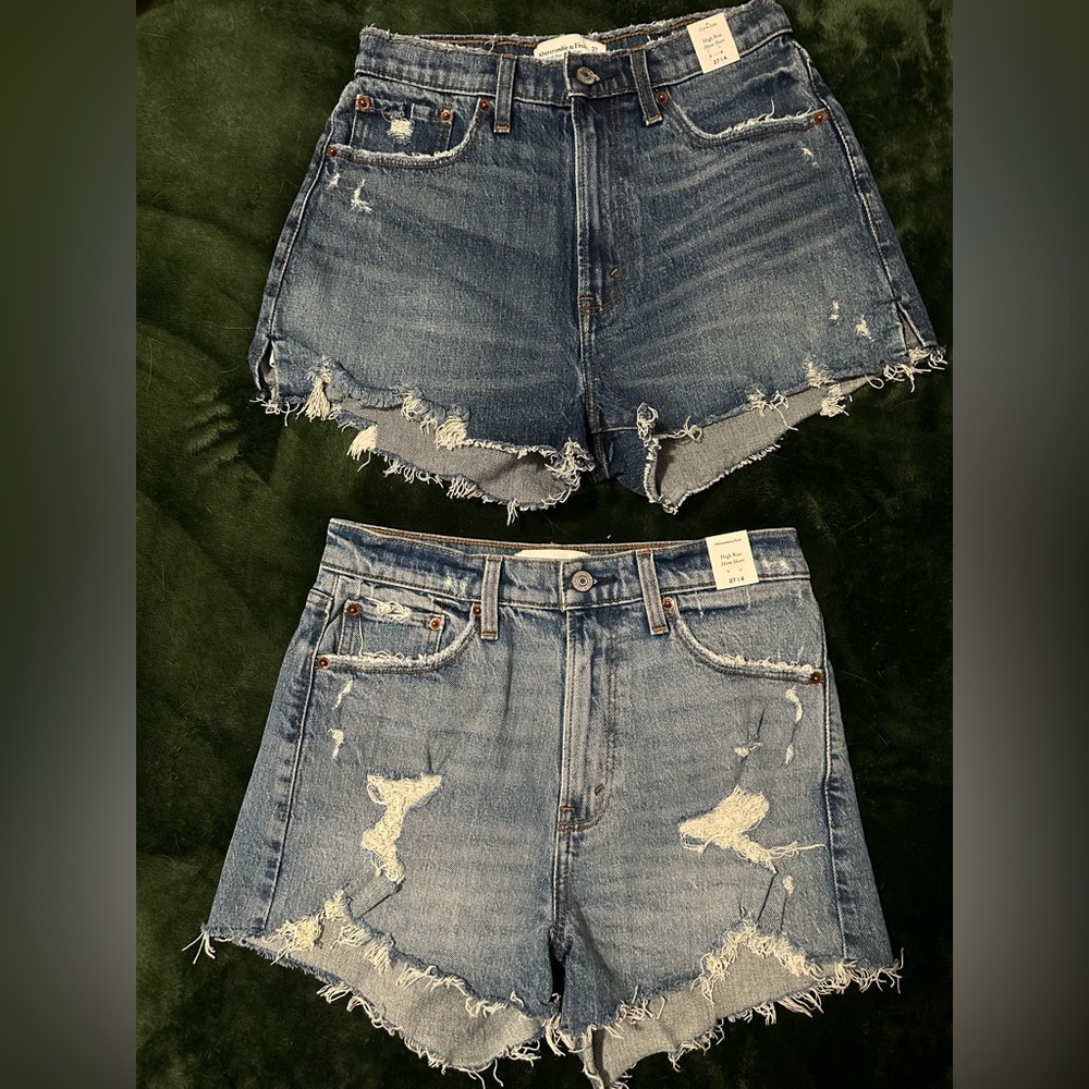 Abercrombie and Fitch mom shorts size 27/4